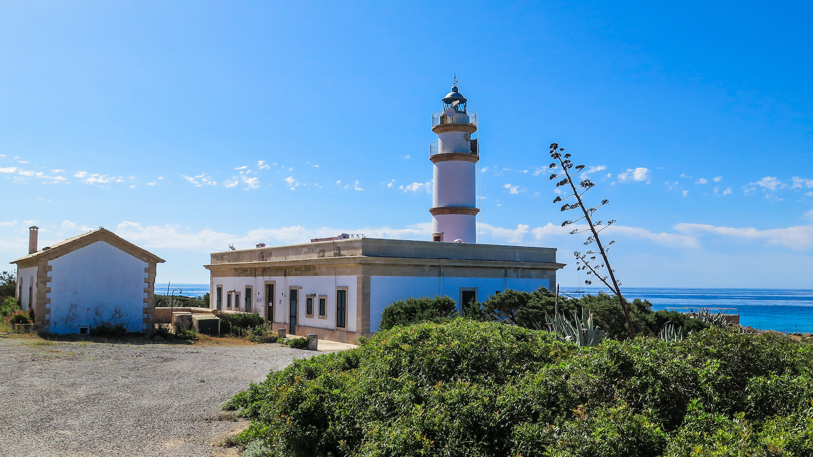 Historias Ocultas de los Faros de Mallorca
