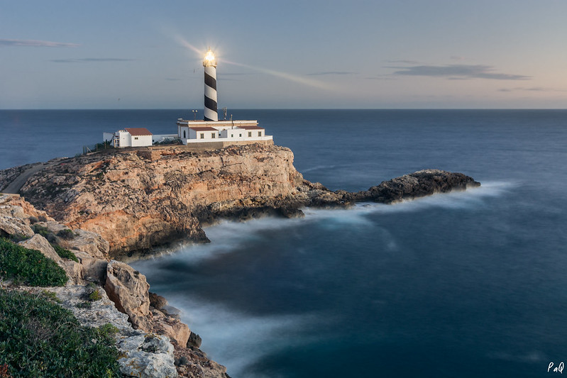 Historias Ocultas de los Faros de Mallorca
